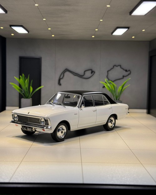 1969 CHEVROLET OPALA BRANCO COM TETO PRETO 1/24