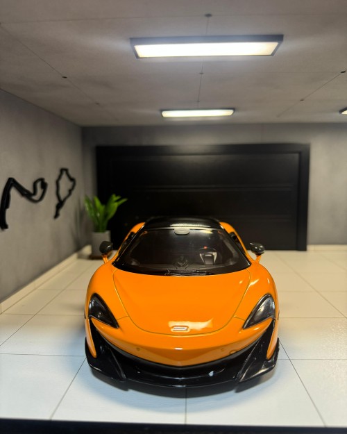 McLaren 600LT 2018 1/18