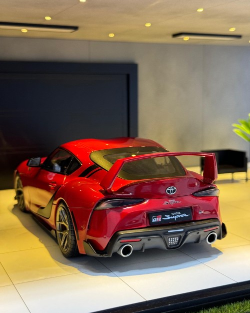 Toyota GR Supra 2023 1/18