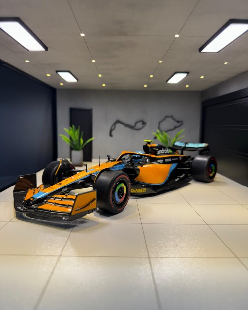 FÓRMULA 1 F1 MCLAREN MCL36 LANDO NORRIS GP EMILIA ROMAGNA 2022 1/18
